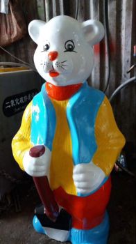 Tượng Gấu Trắng